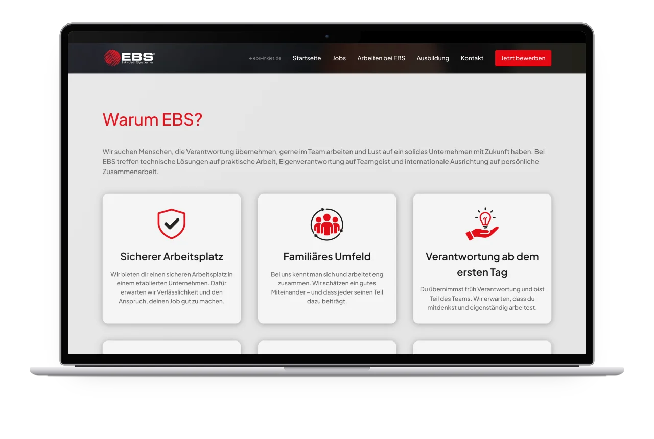 Der Abschnitt Warum EBS mit Karten zu den Stärken als Arbeitgeber auf einem MacBook