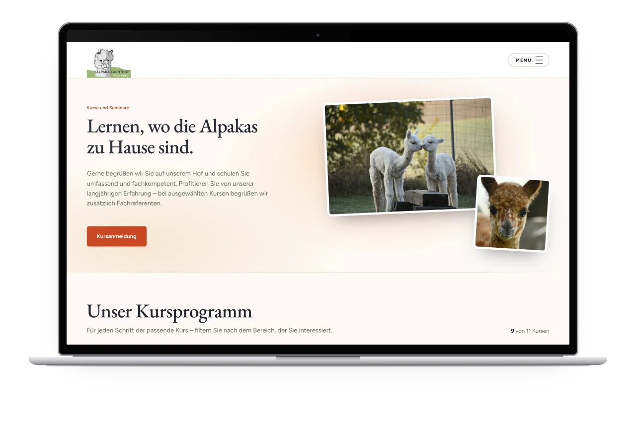 Die Seite Kurse und Seminare mit dem Kursprogramm und Filtern auf einem MacBook